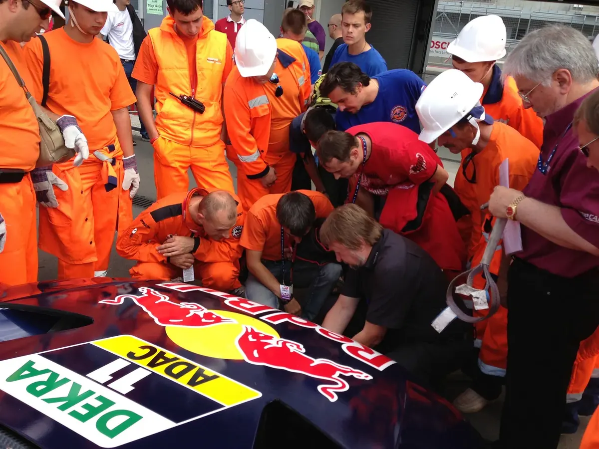 Track safety team at work